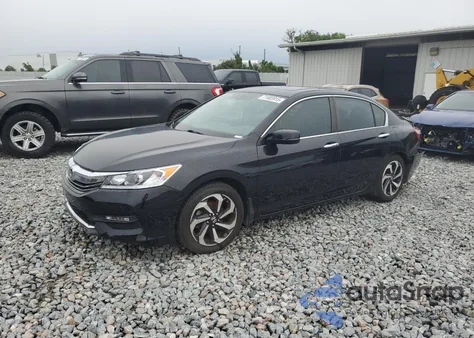 2017 Honda Accord Exl z USA, uszkodzony, nr VIN 1HGCR2F81HA136981